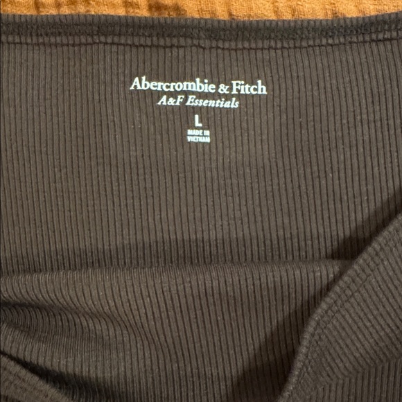 Abercrombie & Fitch Dark Brown Ribbed Slash Top - Picture 2 of 3